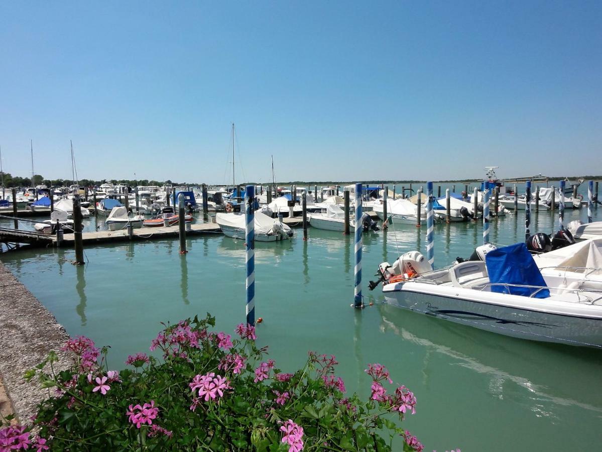 Villa Regina Bibione Esterno foto